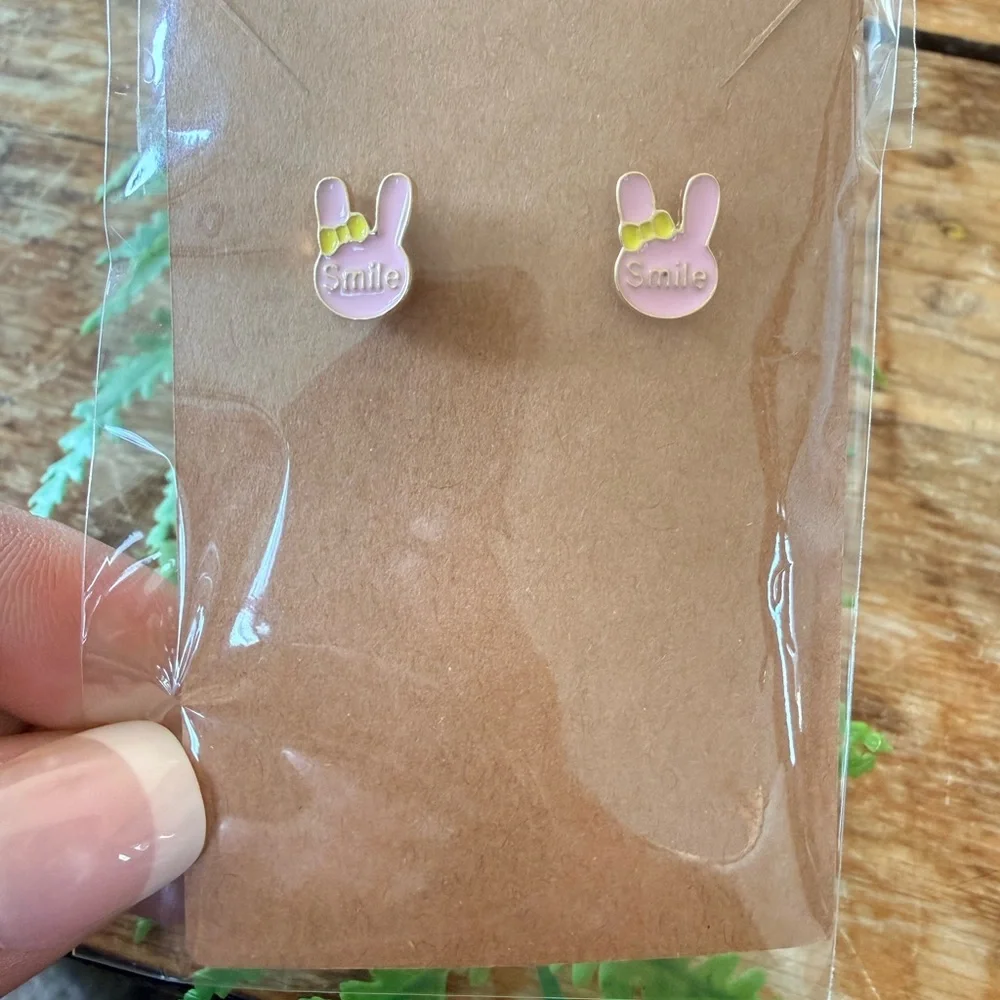 Hypoallergenic Gold Tone Earrings NWT (5)